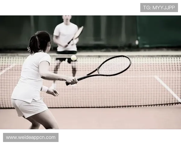 凯发体育网球:网球比赛规则详解与裁判判罚标准全面解析 凯发体育网球:网球比赛规则详解与裁判判罚标准全面解析